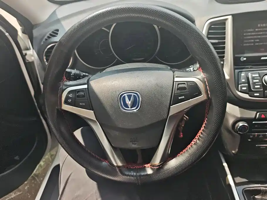 Changan Eado XT — миниатюра 15