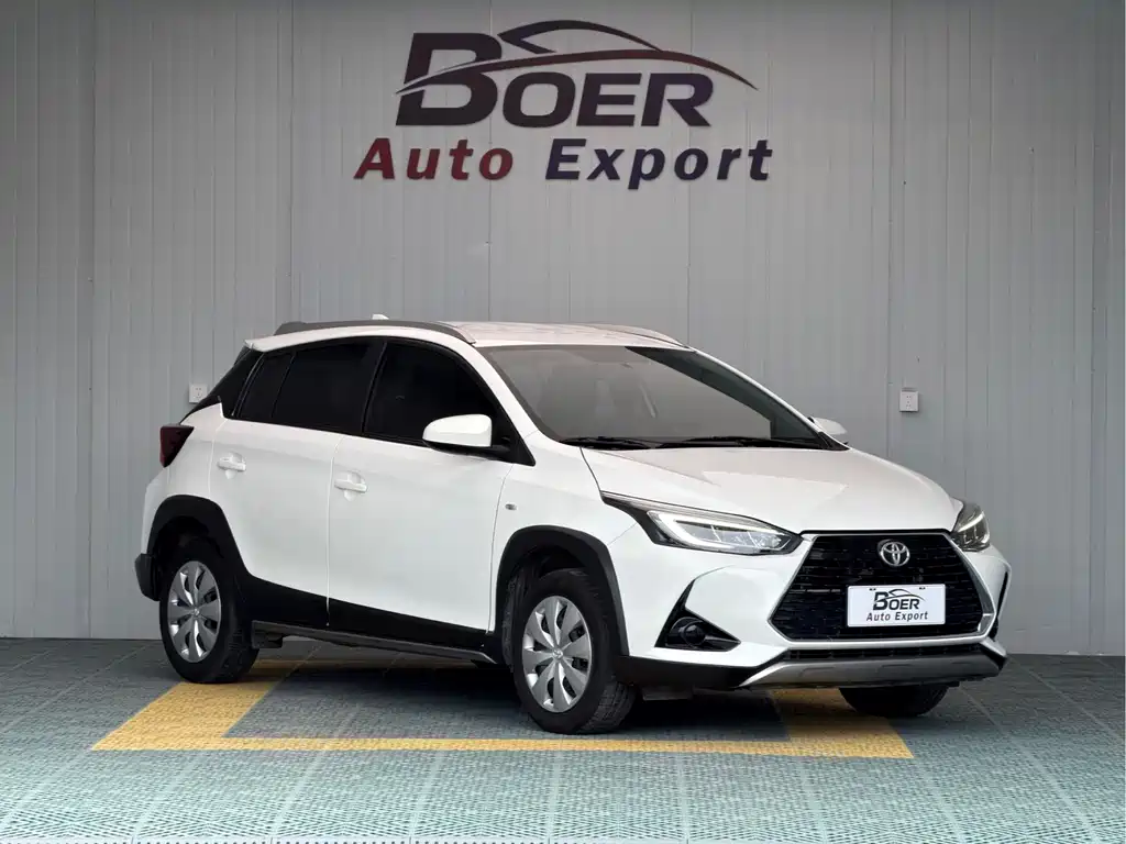 Toyota Yaris L — миниатюра 3