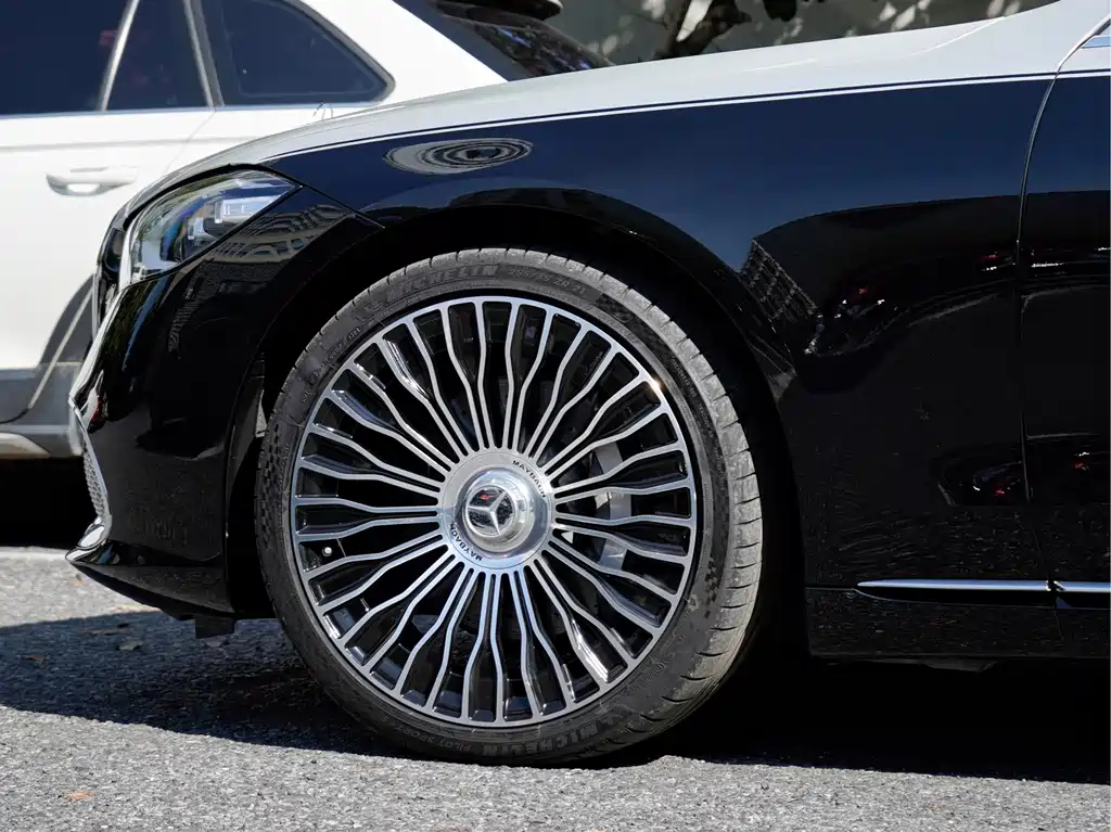 Mercedes-Benz S-Class — миниатюра 7