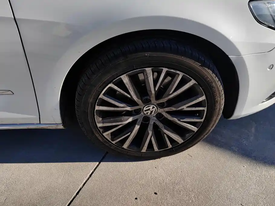 Volkswagen CC — миниатюра 6