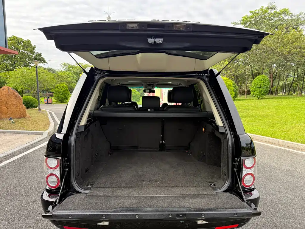 Land Rover Range Rover — миниатюра 28