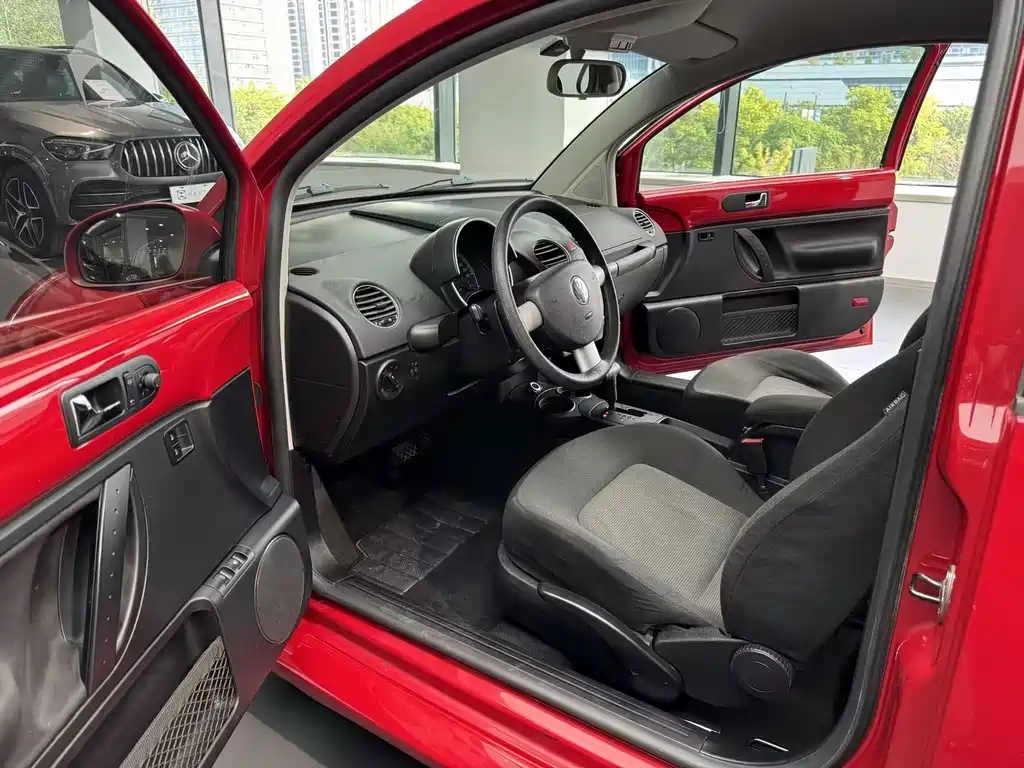 Volkswagen Beetle — миниатюра 6