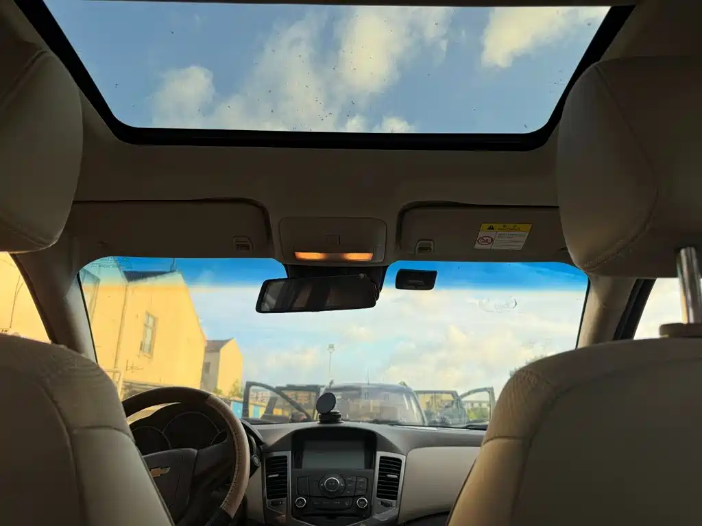 Chevrolet Cruze — миниатюра 11