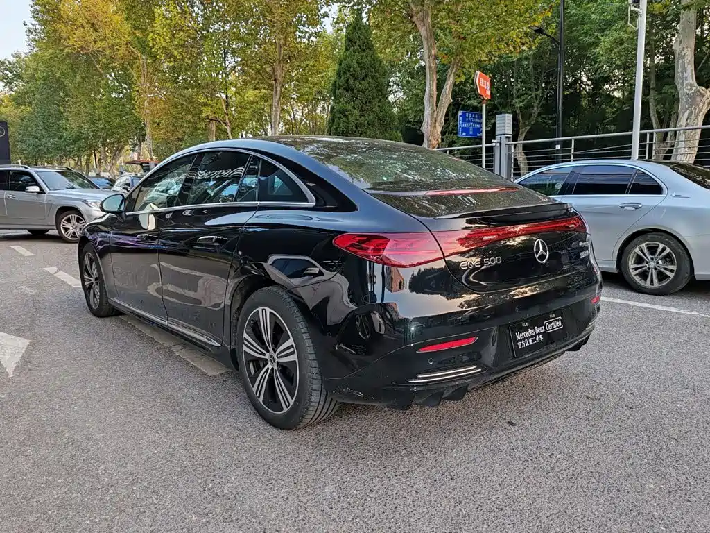 Mercedes-Benz EQE — миниатюра 3