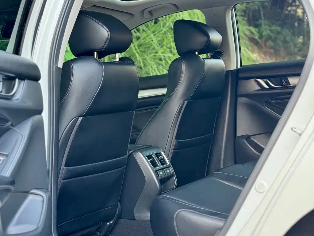 Honda Accord — миниатюра 8