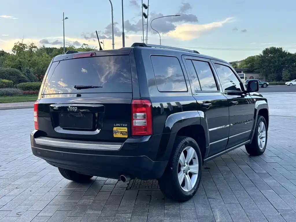 Jeep Patriot — миниатюра 5