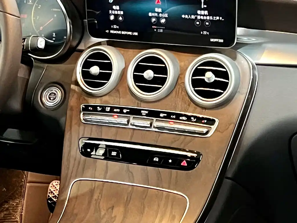 Mercedes-Benz GLC — миниатюра 11