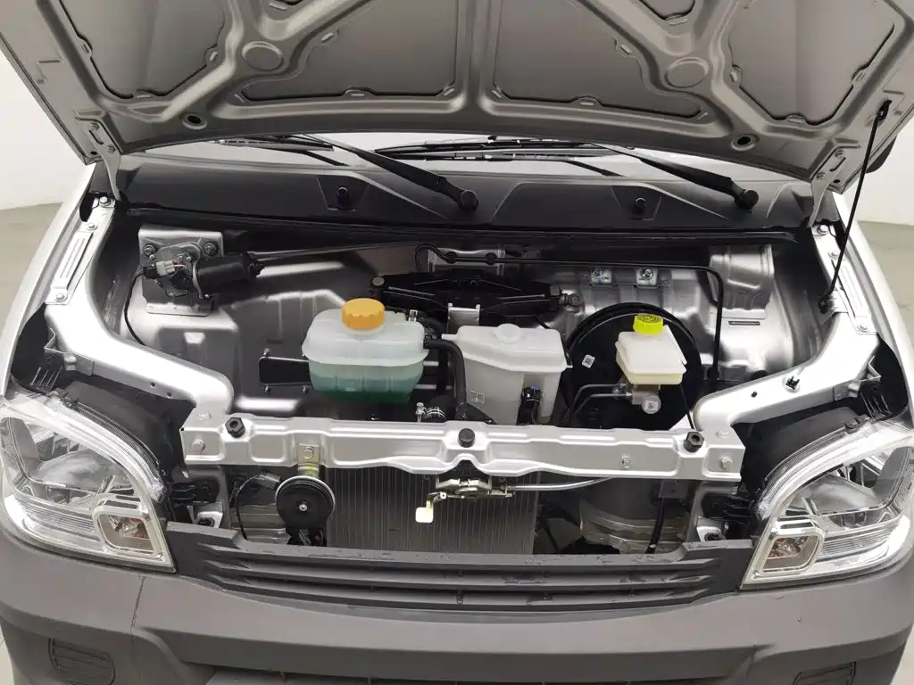 Wuling Zhiguang — миниатюра 6