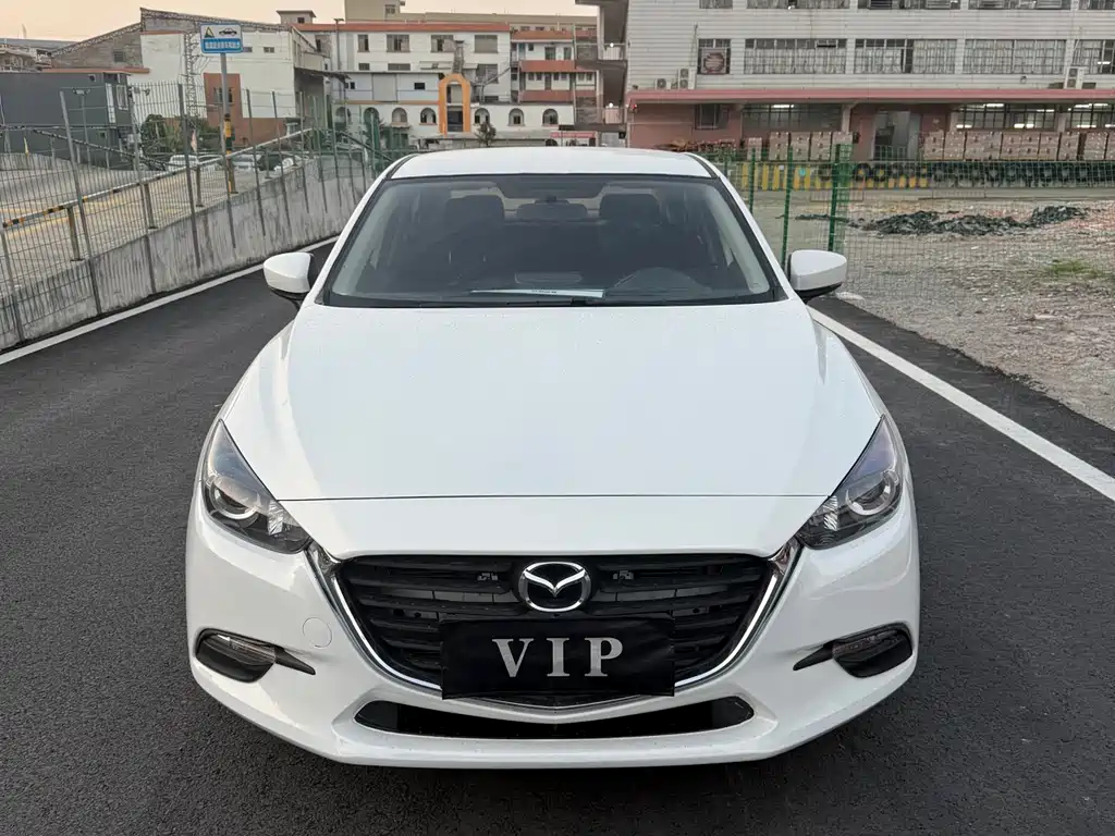 MAZDA 3 ANGKESAILA