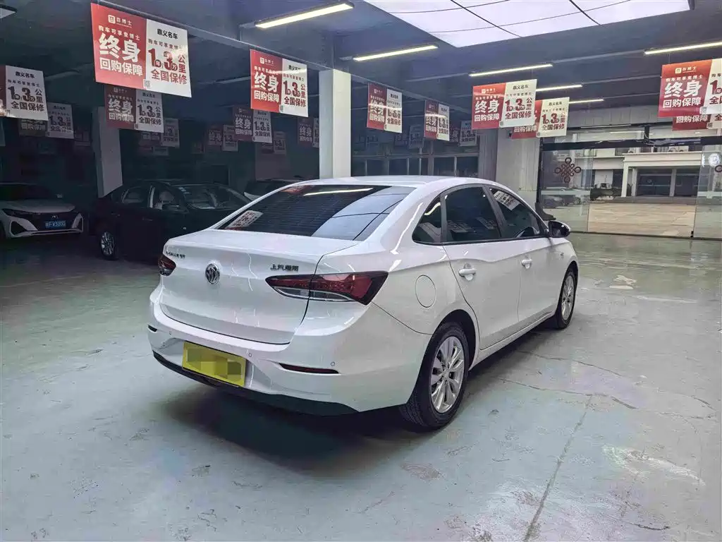 Buick Excelle — миниатюра 8