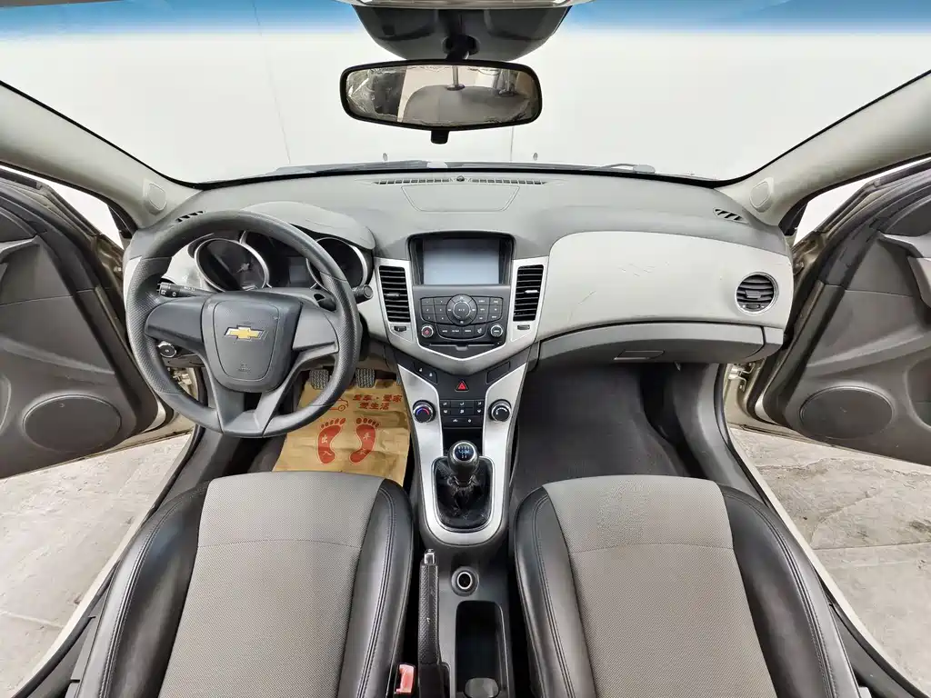 Chevrolet Cruze 2014 1.6L SL MT