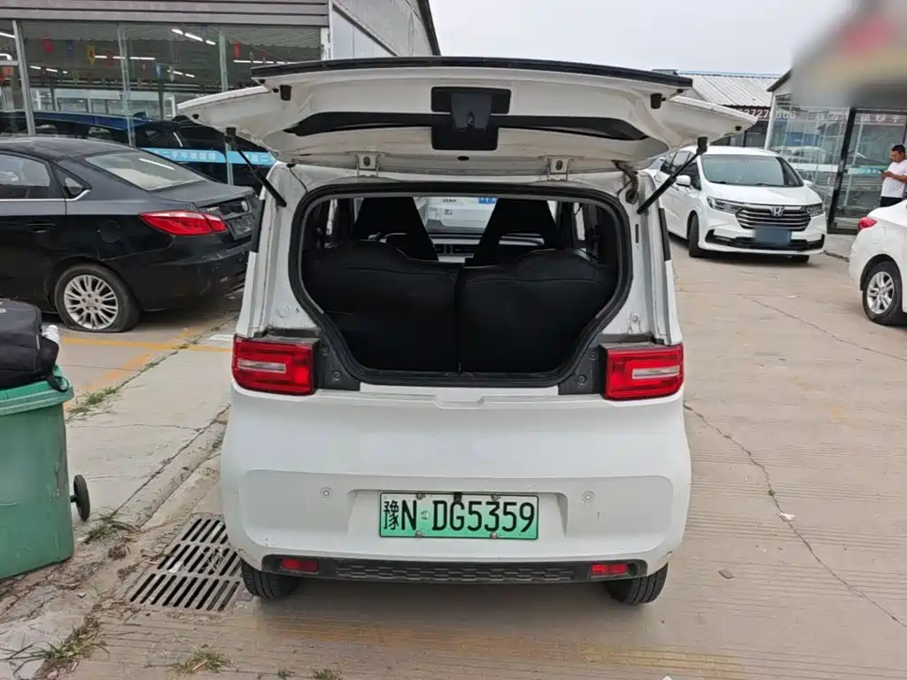 Wuling MINIEV — миниатюра 19