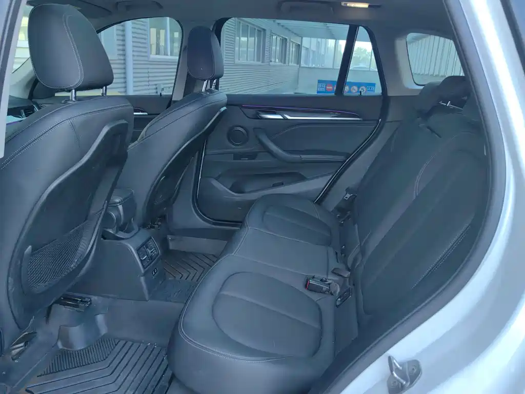 BMW X1 — миниатюра 13