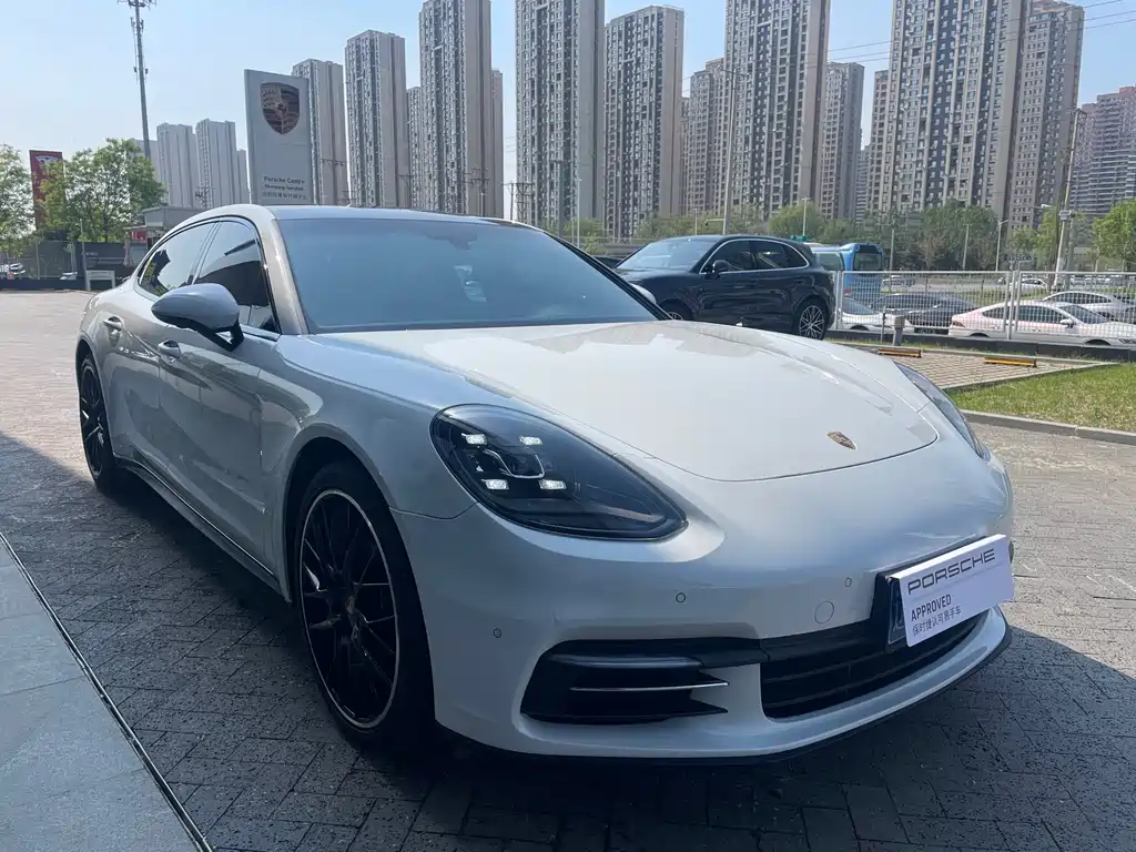 Porsche Panamera 2017 Panamera 4 Executive Long Wheelbase 3.0T