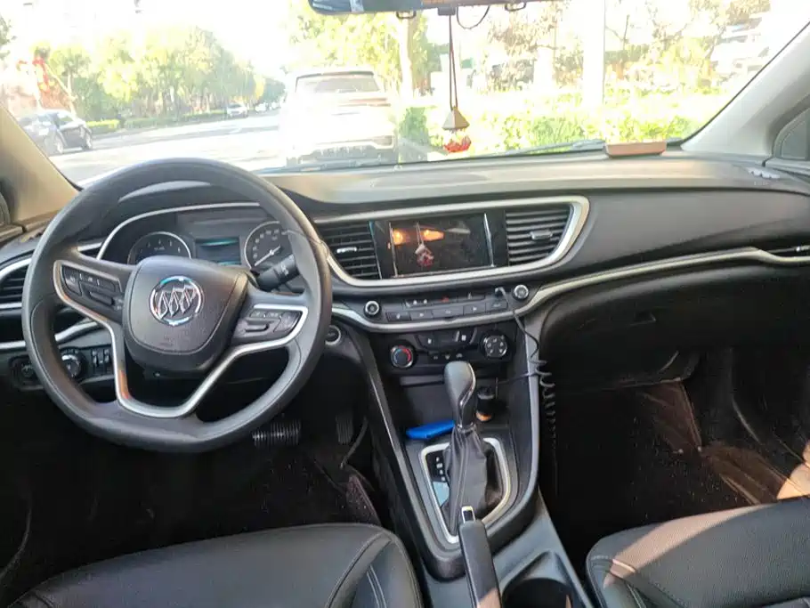 Buick Excelle — миниатюра 12