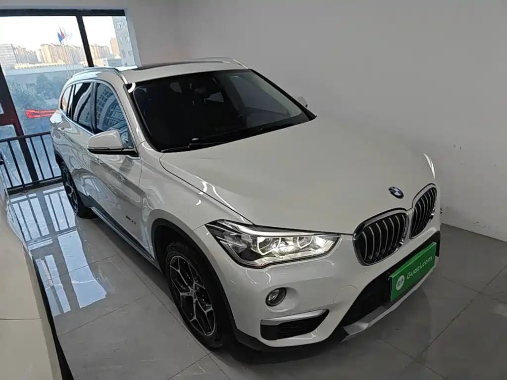BMW X1 — миниатюра 4