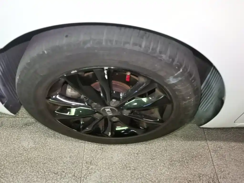 Kia K3 — миниатюра 23