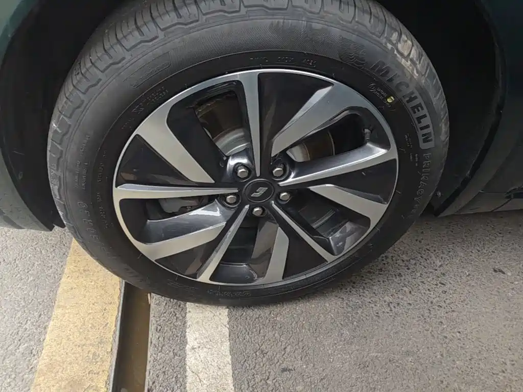Li Auto Li ONE — миниатюра 23