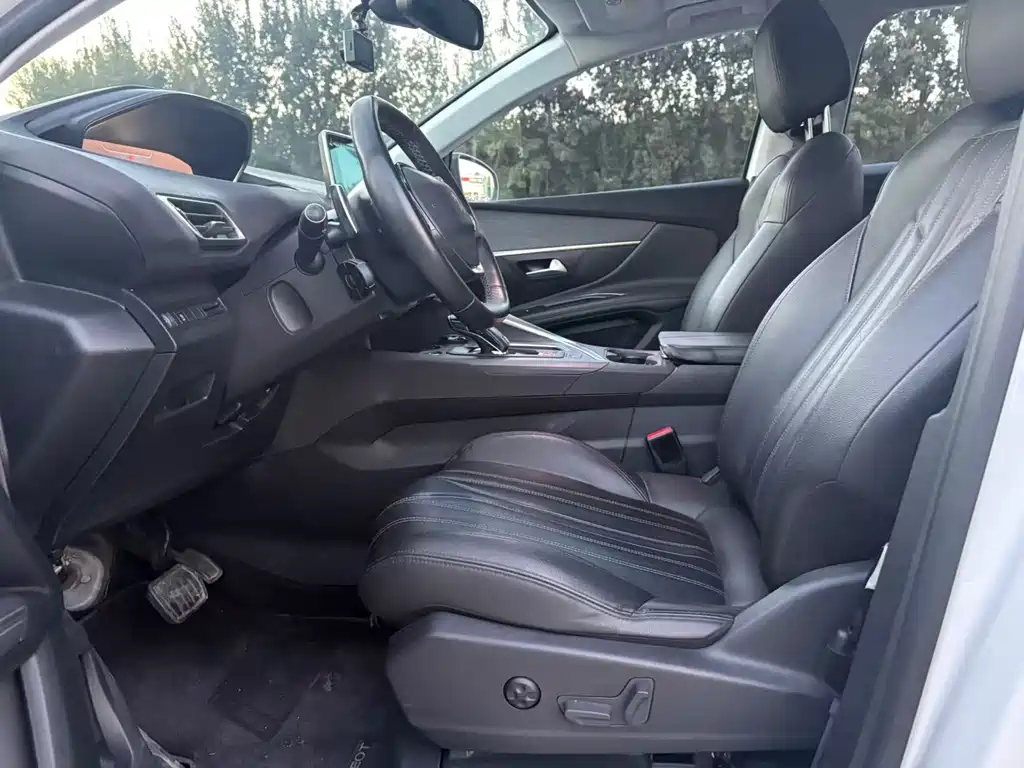 Peugeot 4008 — миниатюра 15