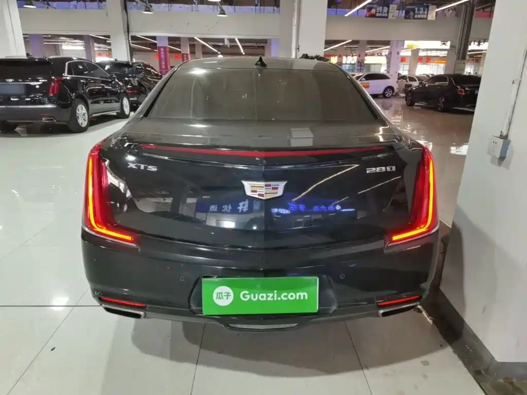 Cadillac XTS — миниатюра 6