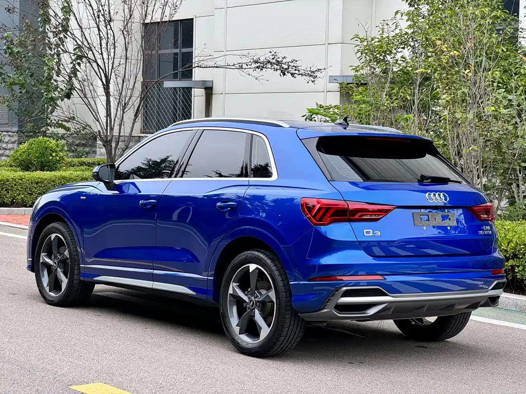 Audi Q3 — миниатюра 4