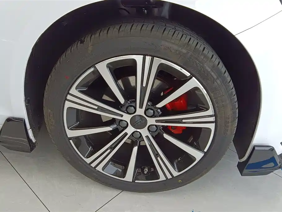 GEELY AUTOMOBILE XINGRUI