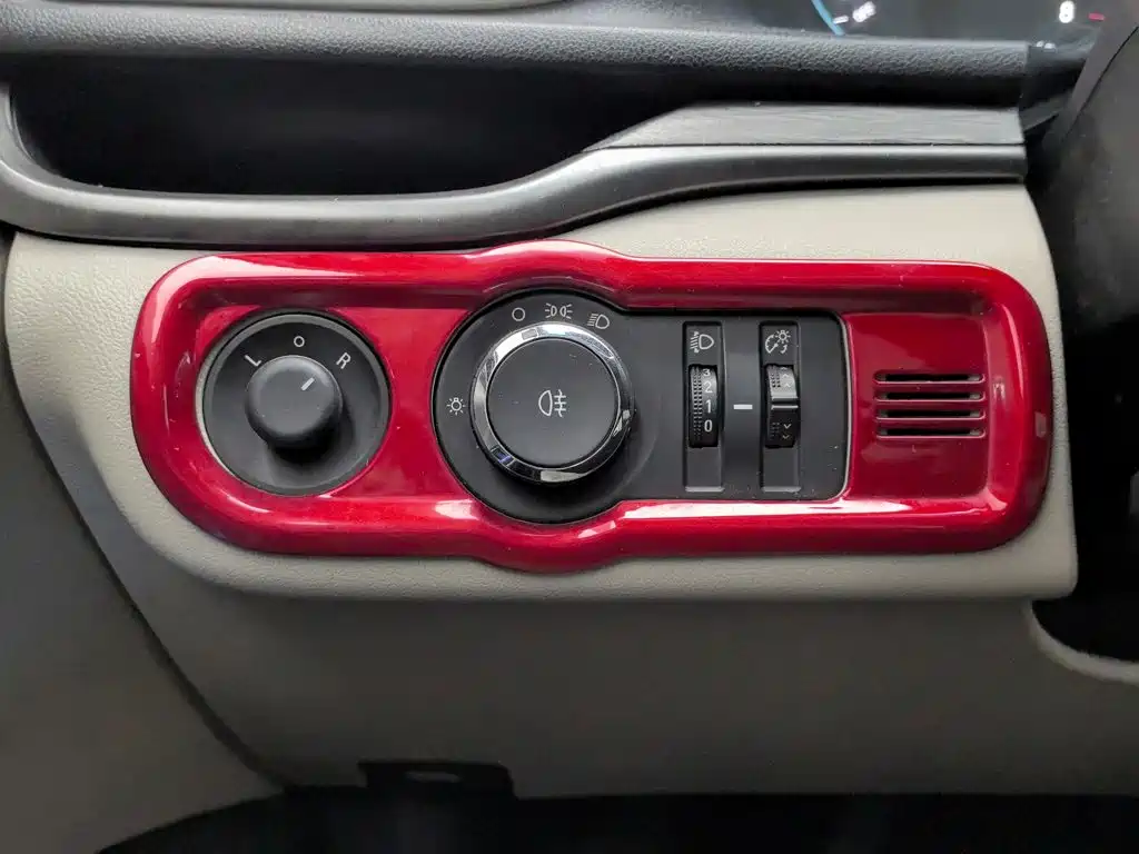 Buick Excelle — миниатюра 21