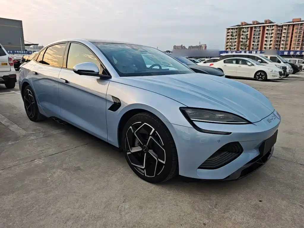 BYD Seal — миниатюра 4