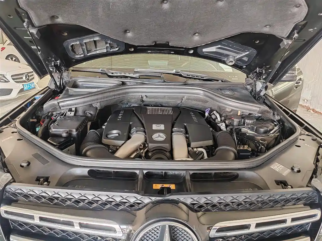 Mercedes-Benz GLS AMG — миниатюра 5
