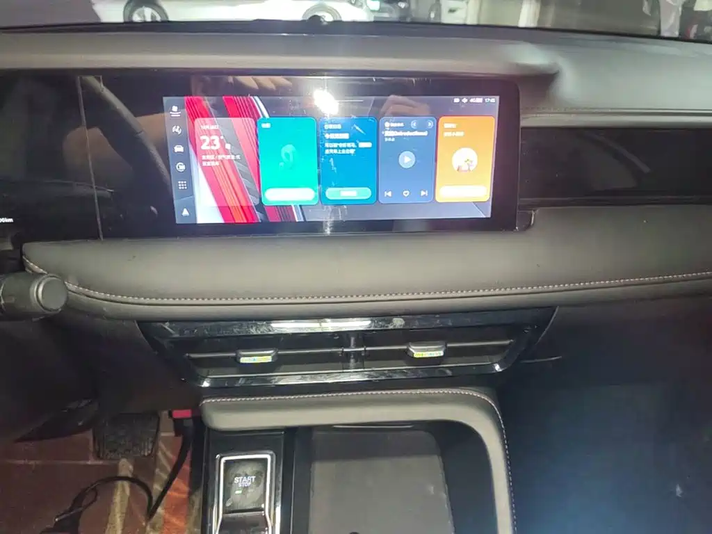 Roewe i5 — миниатюра 13
