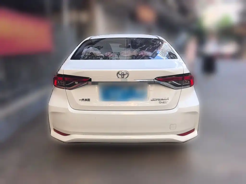 Toyota Corolla — миниатюра 3