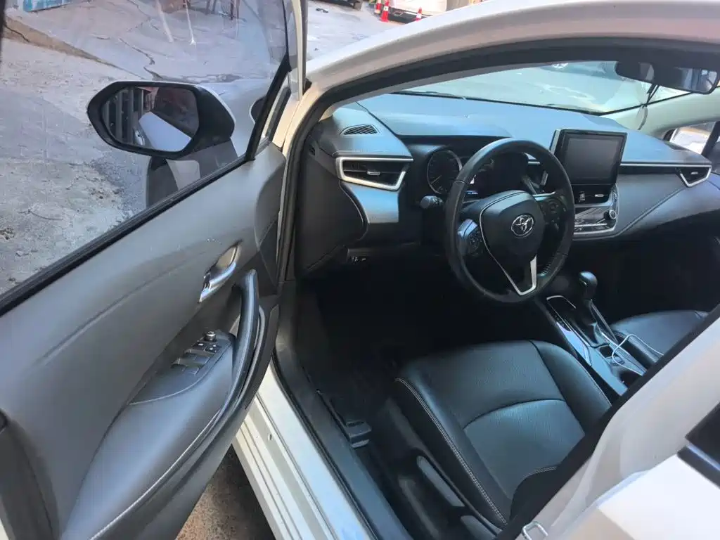 Toyota Corolla — миниатюра 12