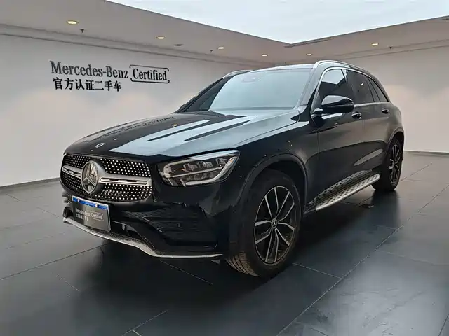 MERCEDES-BENZ GLC