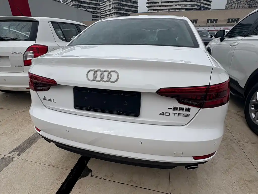 Audi A4L — миниатюра 16