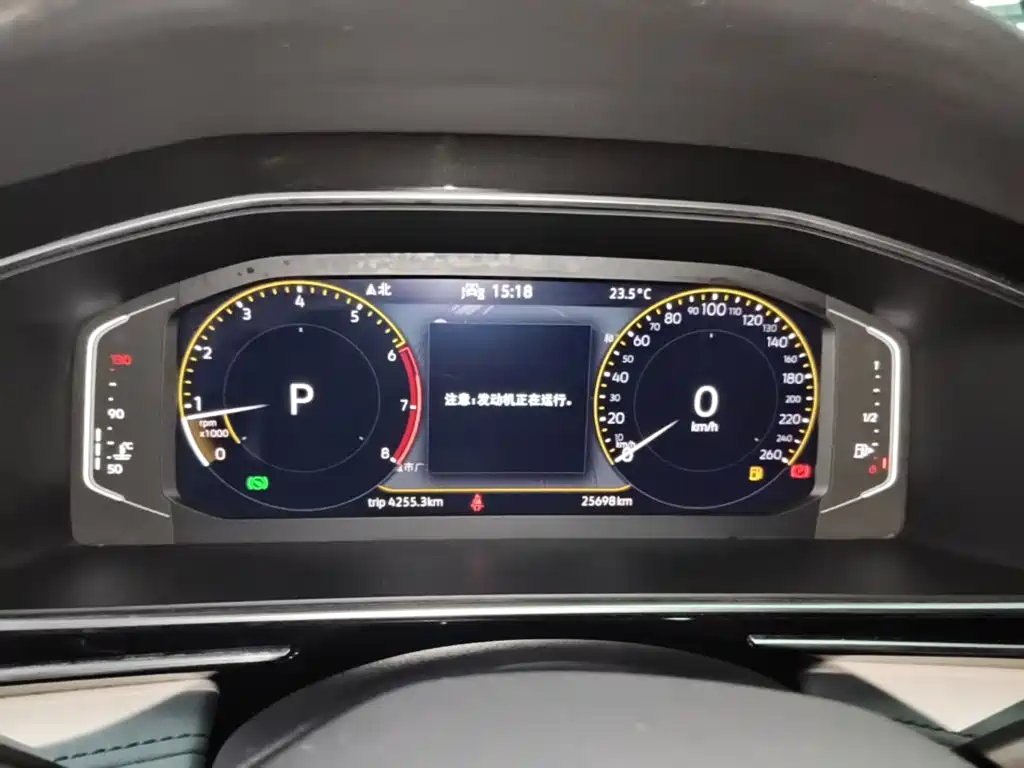 Volkswagen Tiguan L — миниатюра 12