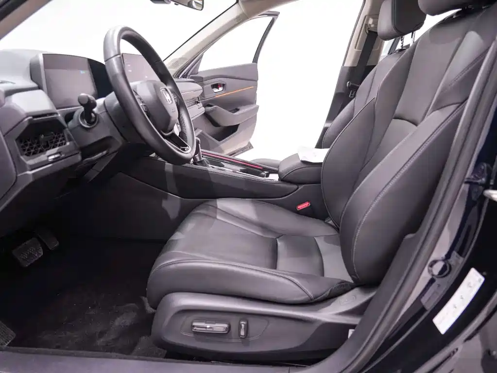 Honda Accord — миниатюра 22