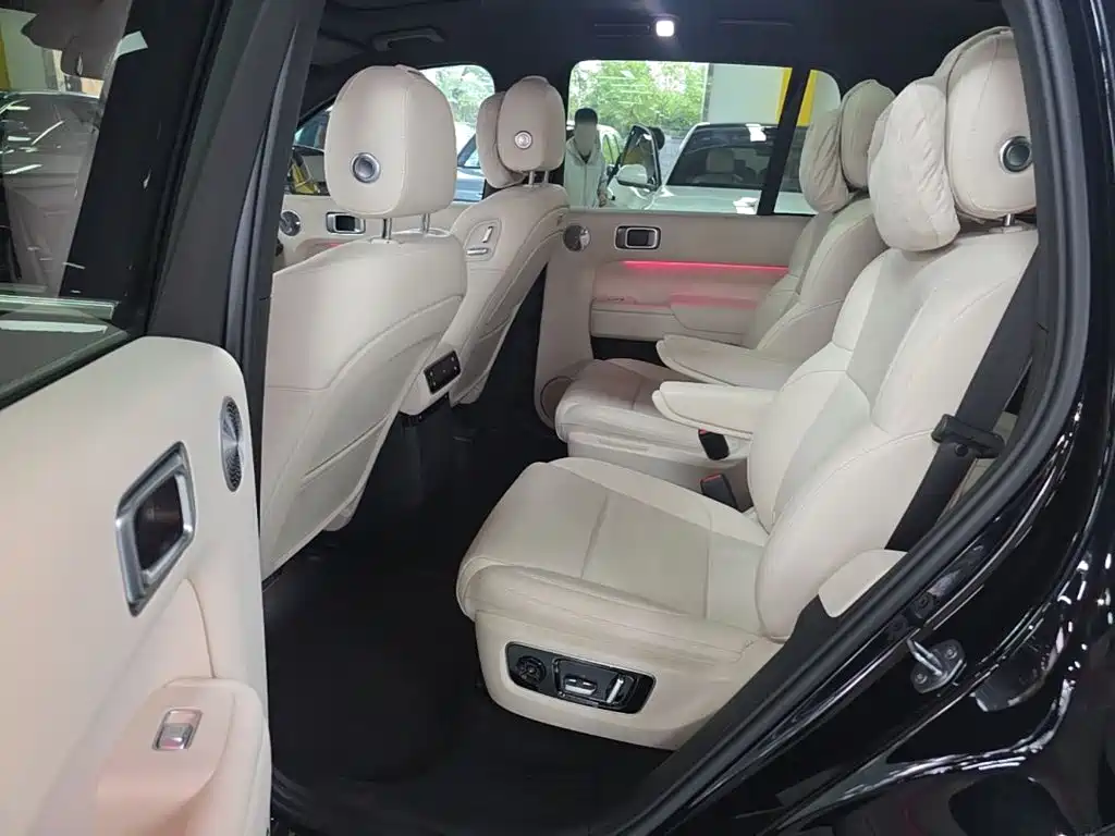 Li Auto Li L8 — миниатюра 17
