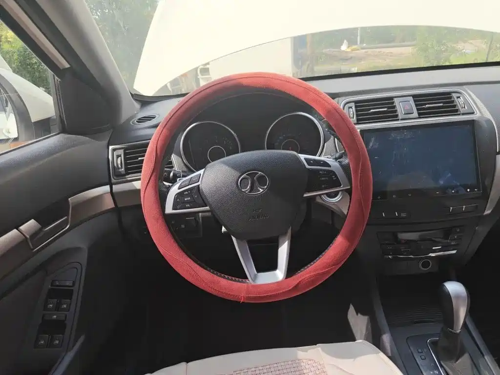 BAIC Senova X65 — миниатюра 11