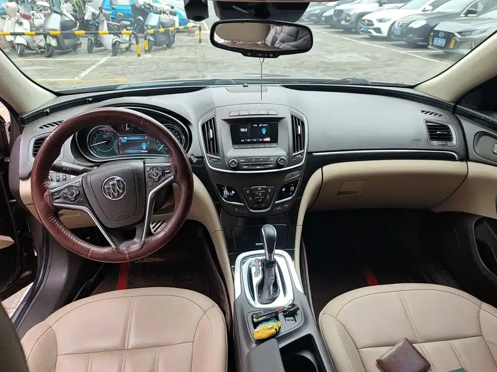 Buick Regal — миниатюра 10
