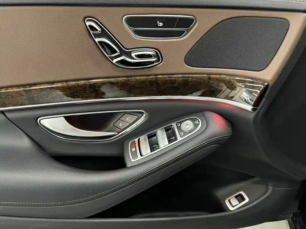 MERCEDES-BENZ S CLASS