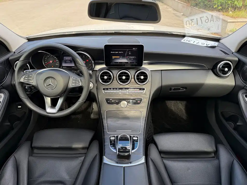 Mercedes-Benz C-Class — миниатюра 18