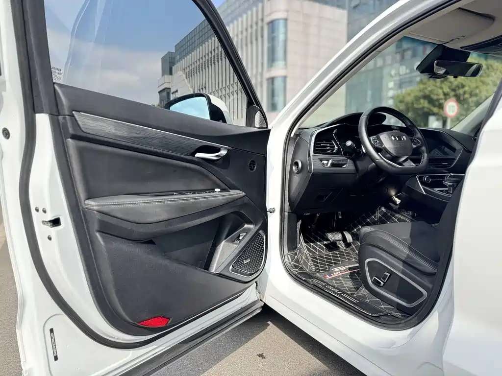 GEELY AUTOMOBILE XINGYUE