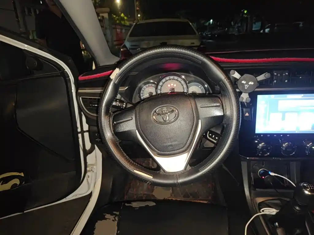Toyota Corolla — миниатюра 11