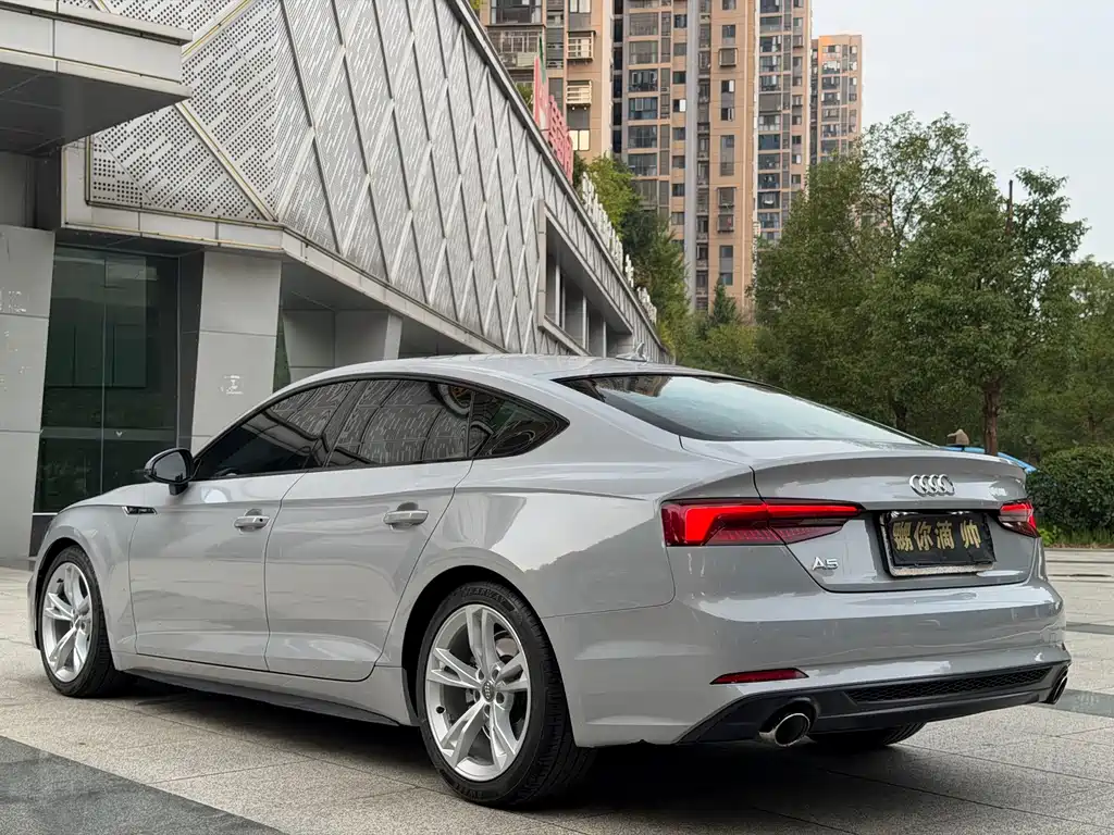 Audi A5 (Import) — миниатюра 6