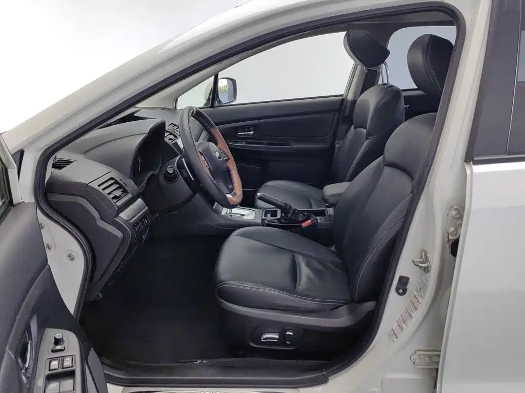Subaru XV — миниатюра 10