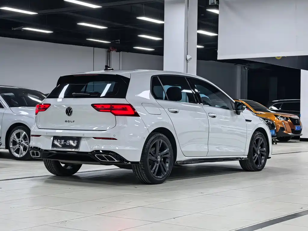 Volkswagen Golf — миниатюра 25