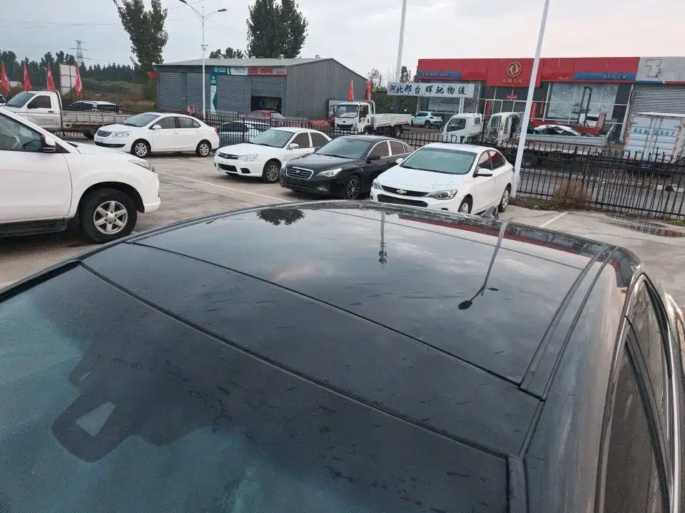 Toyota Camry — миниатюра 11