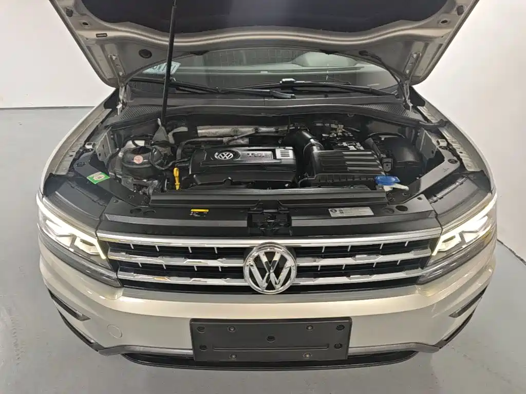Volkswagen Tiguan L — миниатюра 20