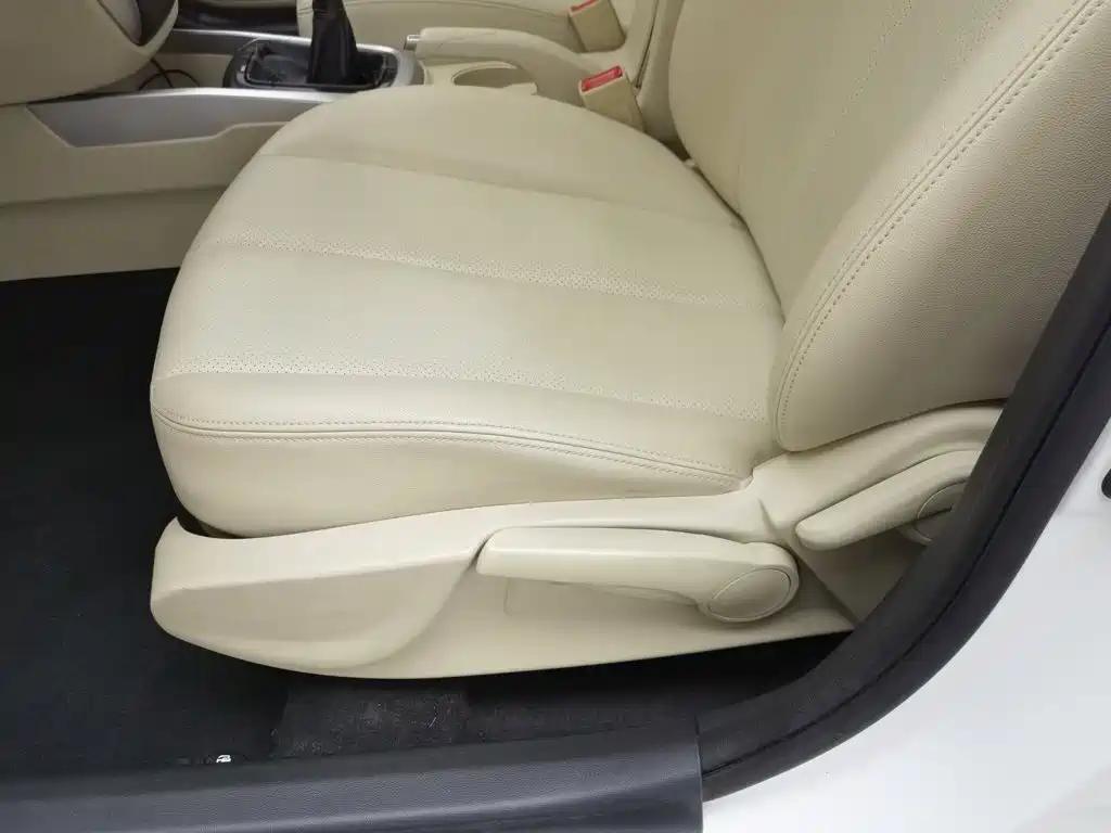 Changan Eado — миниатюра 20