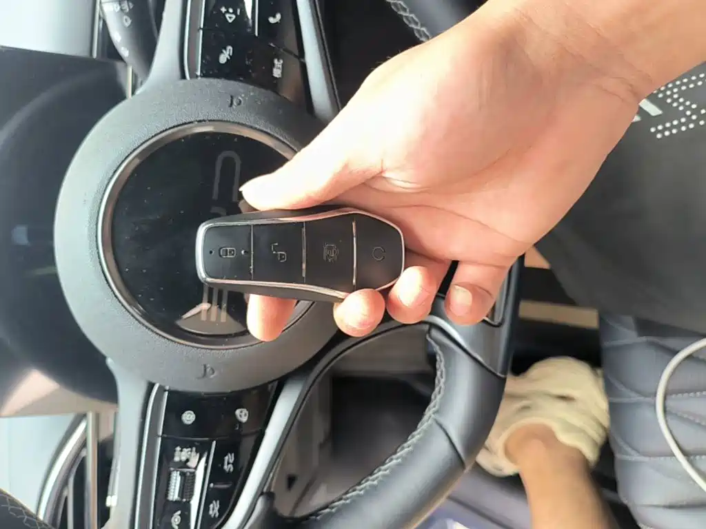 BYD Seal — миниатюра 9